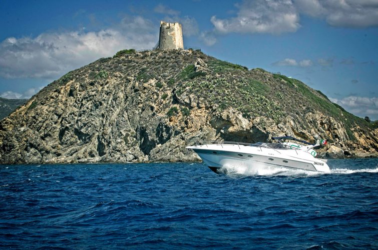 Eldorado rides the sea of sardinia